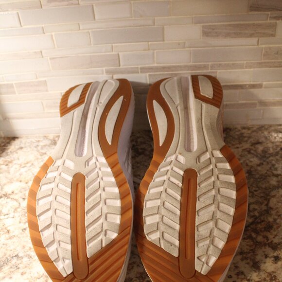 MENS ENDORPHIN SERIES SPEEDROLL TECHNOLOGY SHOES 12.5 SAUCONY - Picture 4 of 7